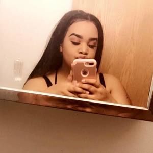 Meet your Posher, Kristina